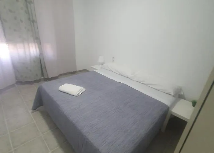 Rosaline05 بيت ضيافة فالنسيا